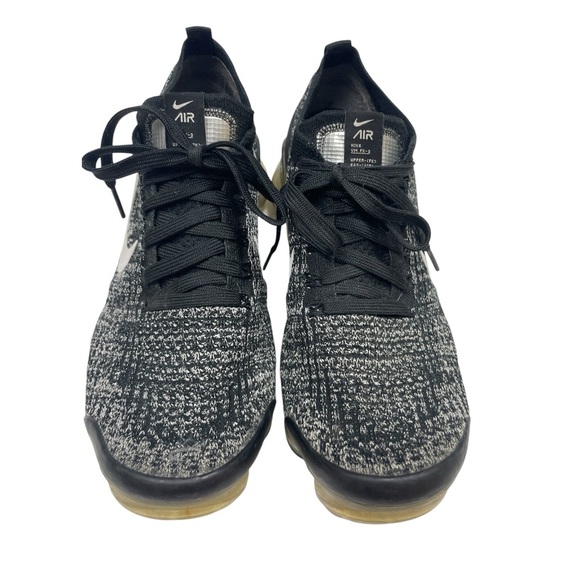 Nike Black and White Fly Knit Vapor 3 Shoes 9.5 - Picture 2 of 6